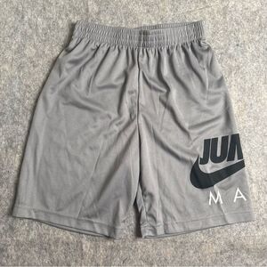 Nike Air Jordan Boys Youth Medium 10-12 Gray Jump Man Athletic Basketball Shorts
